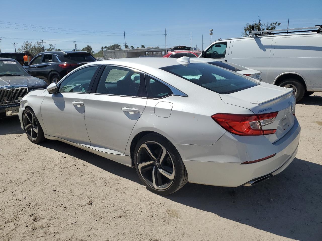 2018 Honda Accord - Image 2