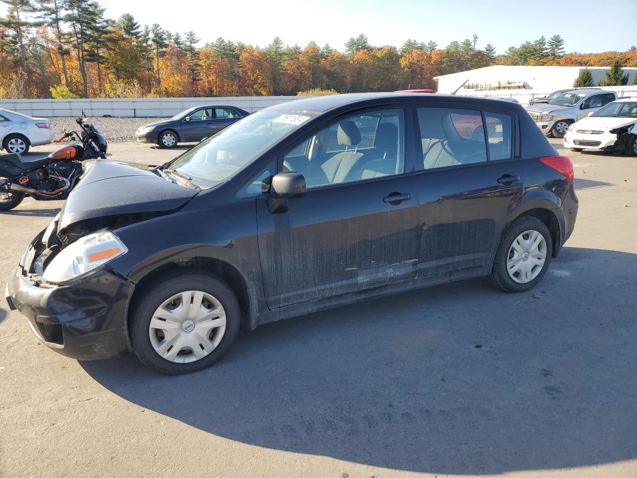 2011 Nissan Versa - Image 1