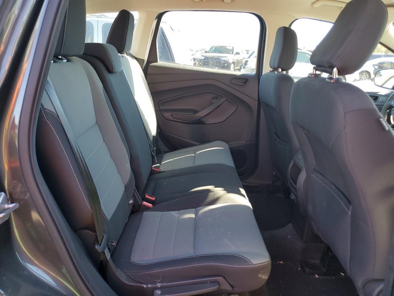 2018 Ford Escape - Image 11