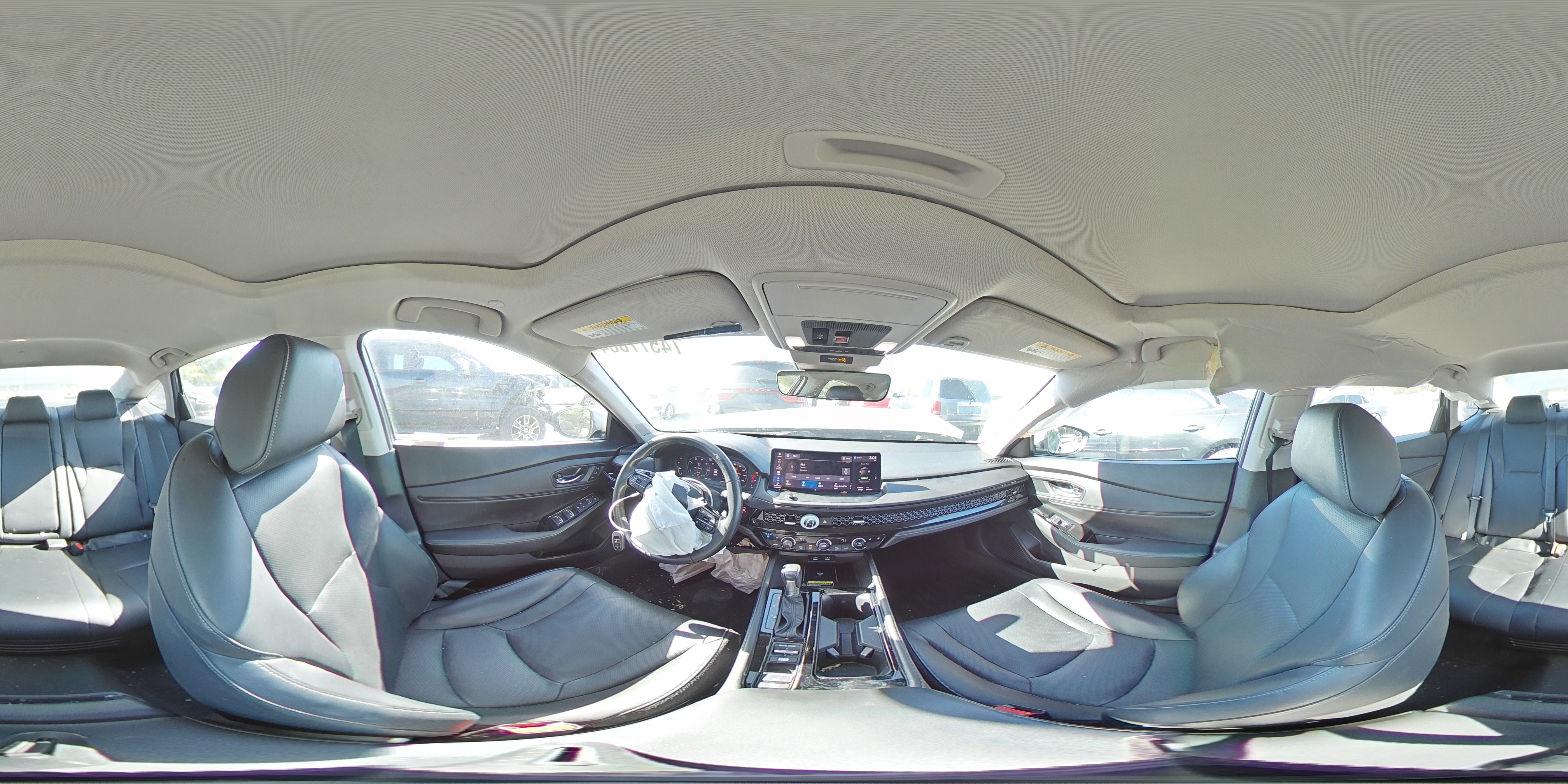 2023 Honda Accord - Image 12