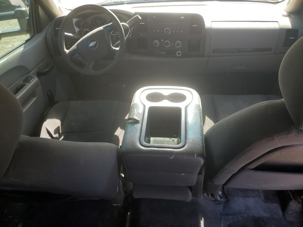2013 Chevrolet Silverado - Image 8