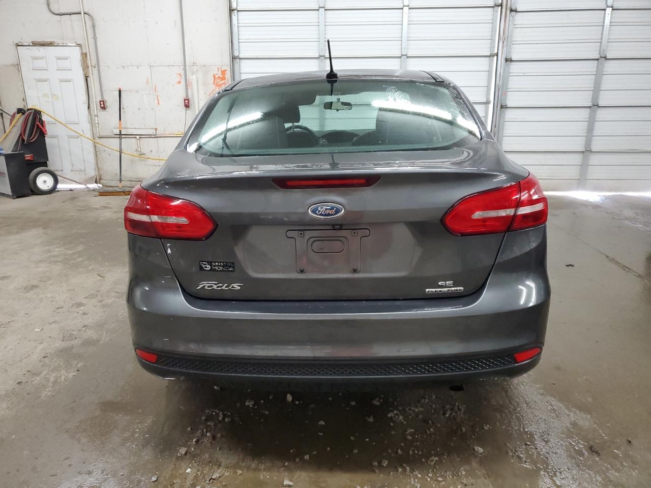 1FADP3F24FL256078 2015 Ford Focus Se