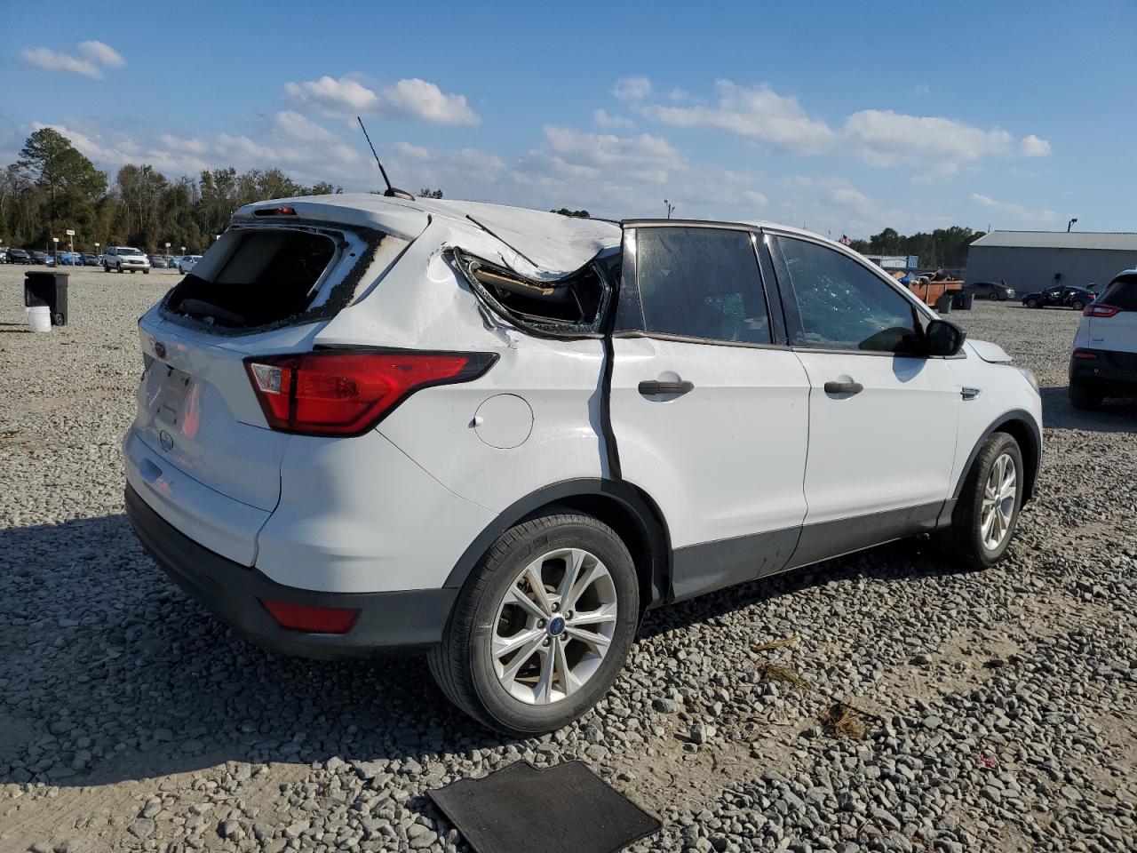 2019 Ford Escape - Image 3