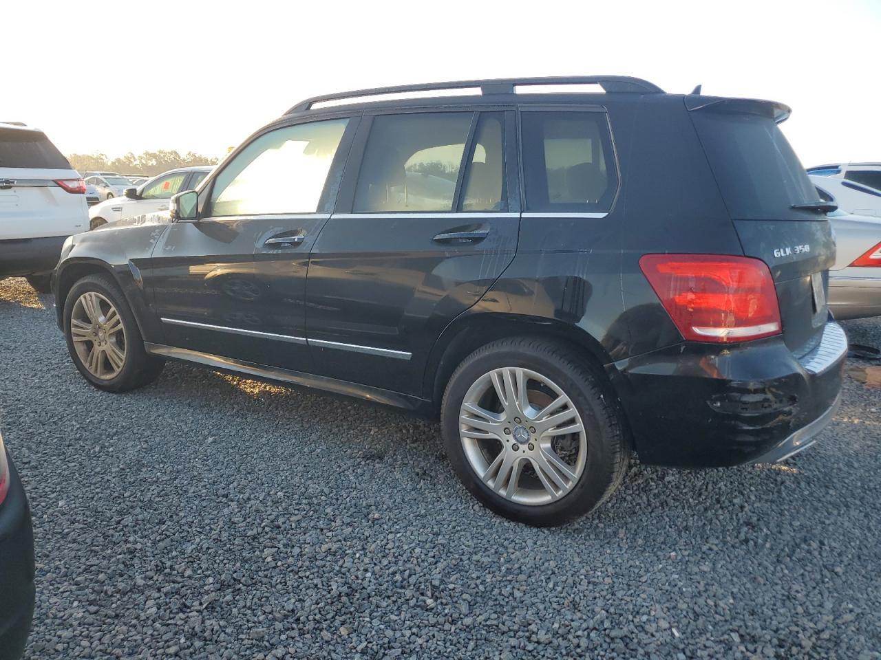 VIN WDCGG5HB9FG432920 2015 MERCEDES-BENZ GLK-CLASS no.2