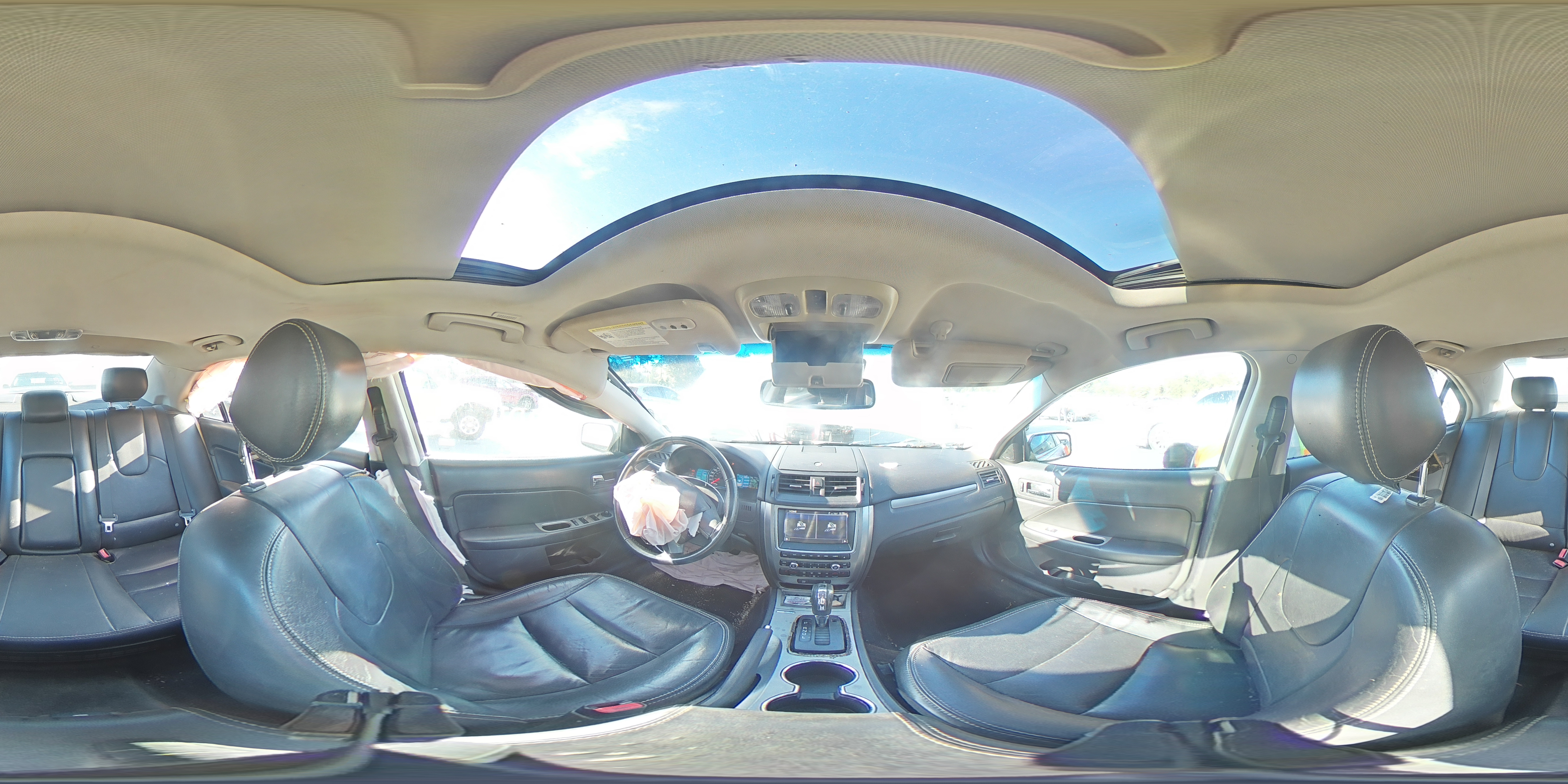 2012 Ford Fusion - Image 12