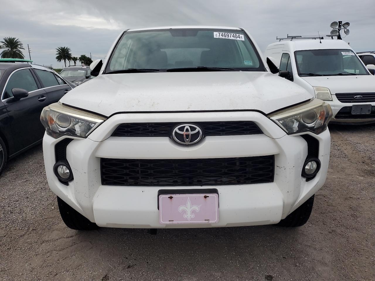 2016 Toyota 4Runner - Image 5
