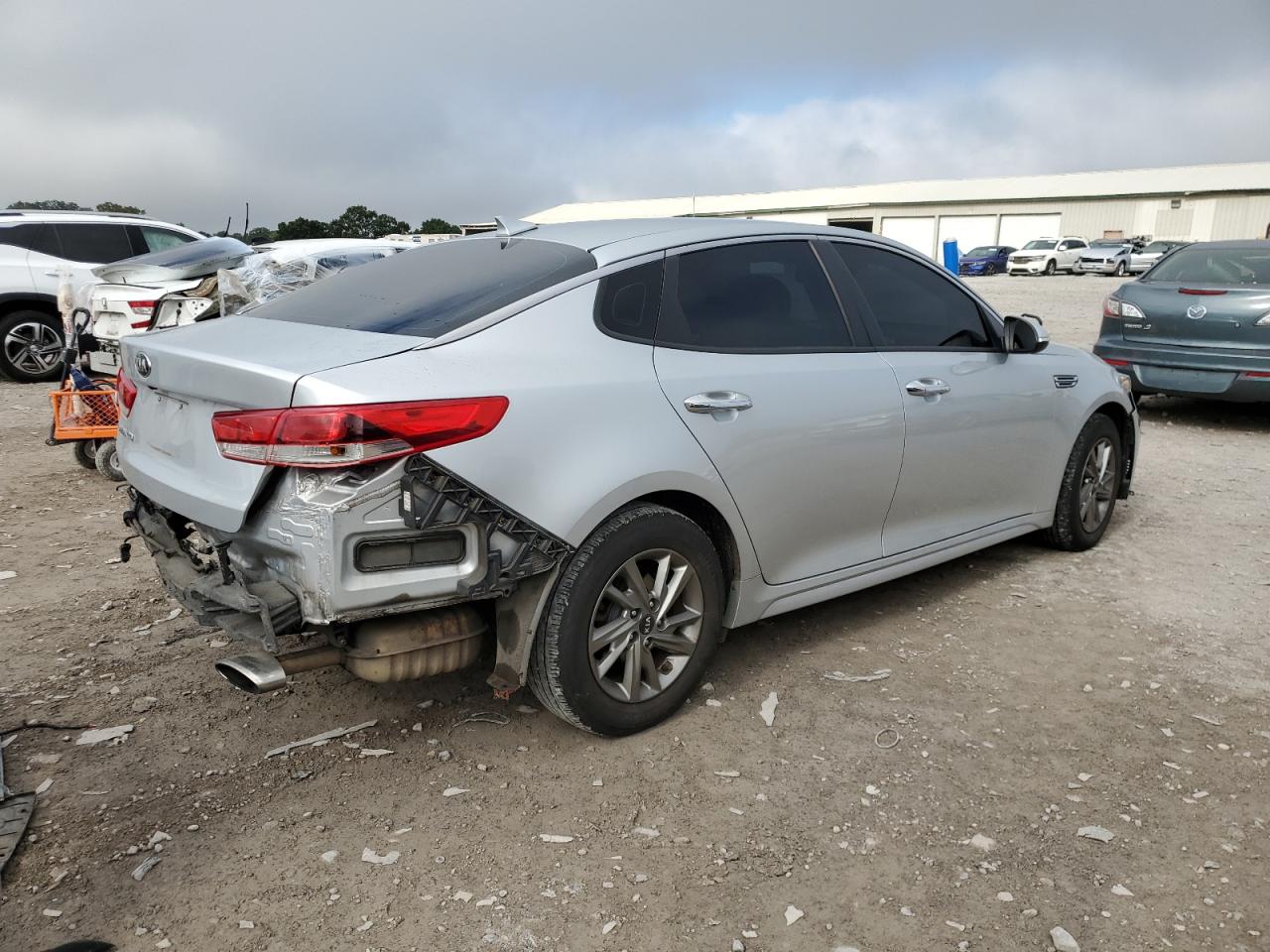 2019 Kia Optima - Image 3