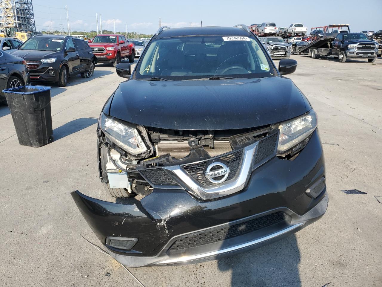 2016 Nissan Rogue - Image 5