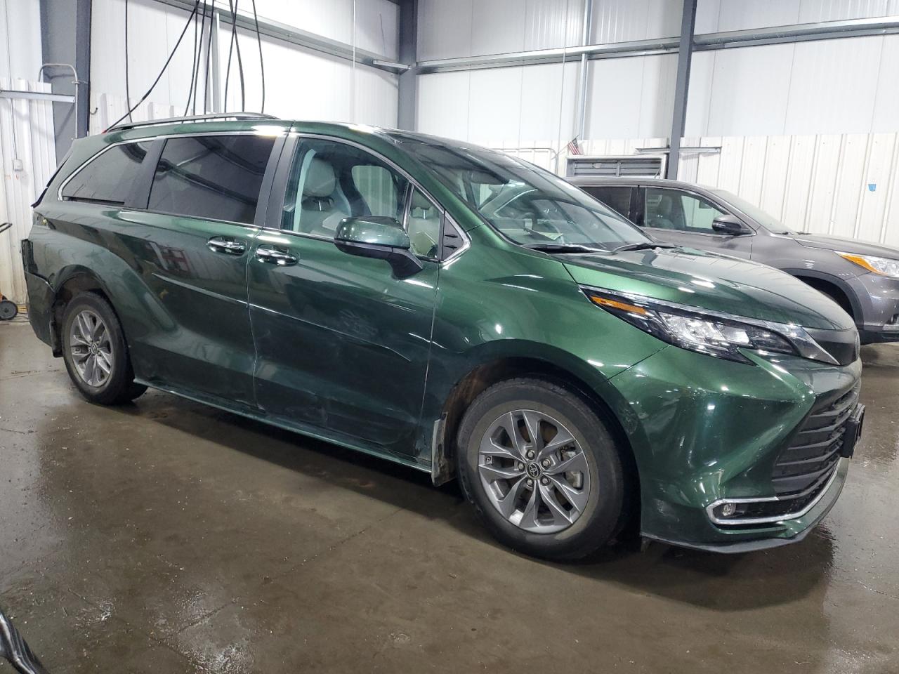 5TDYSKFC7PS077739 2023 Toyota Sienna Xle