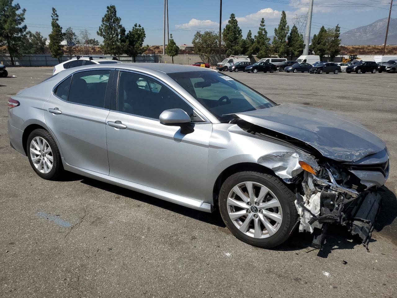 2018 Toyota Camry - Image 4