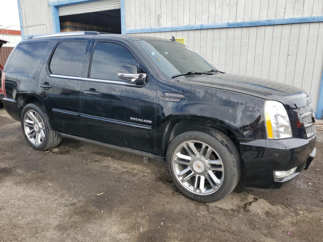 VIN 1GYS4CEF9ER223159 2014 CADILLAC ESCALADE no.4