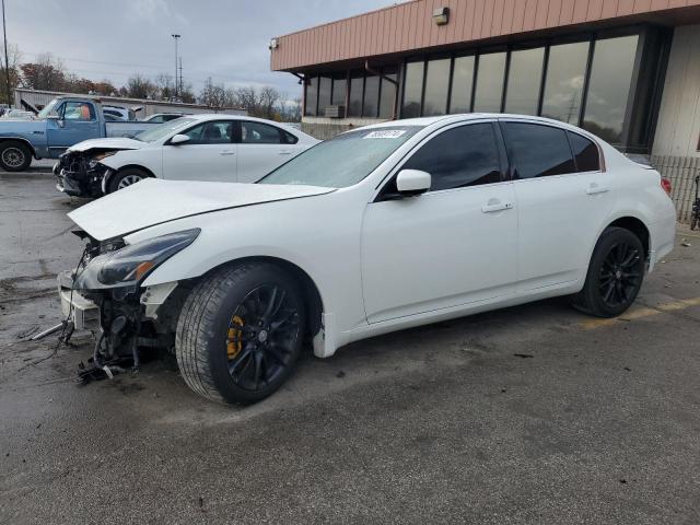  INFINITI G37 2013 Белы