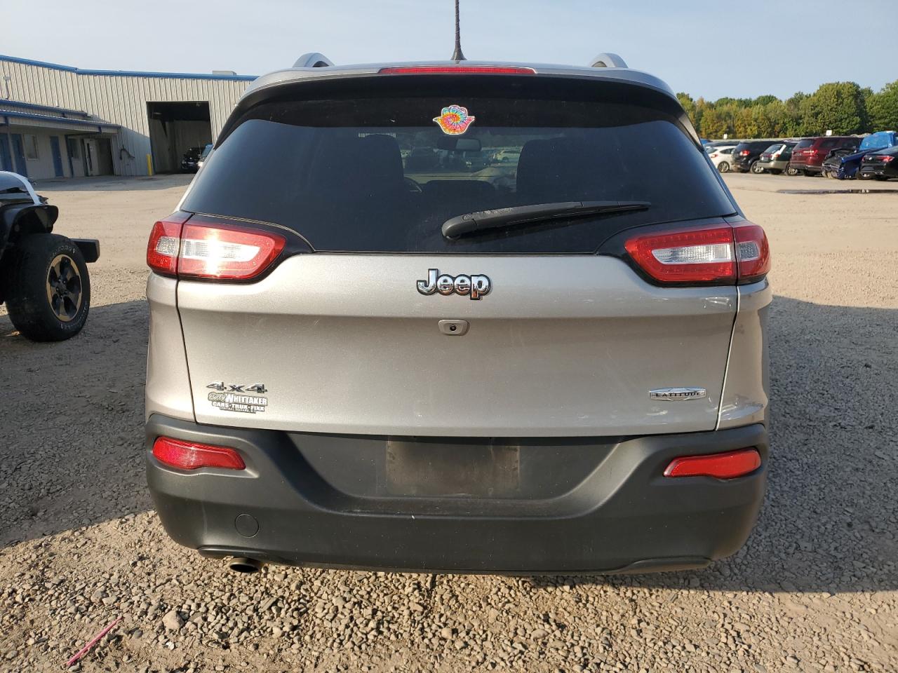 1C4PJMCB5FW745008 2015 Jeep Cherokee Latitude