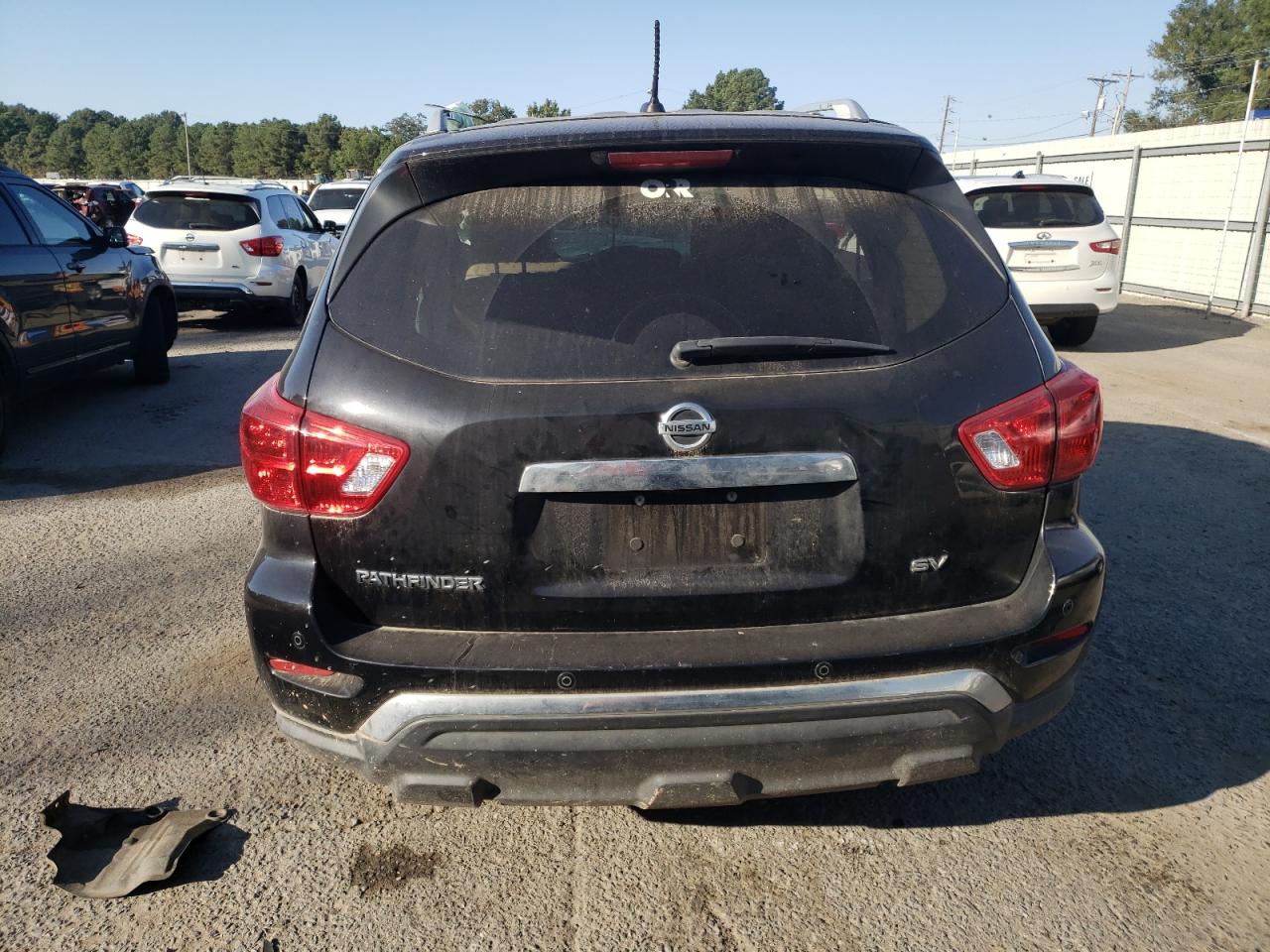 2018 Nissan Pathfinder S VIN: 5N1DR2MN3JC610303 Lot: 75418554