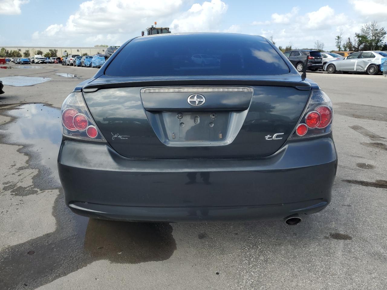 JTKDE3B70A0307533 2010 Toyota Scion Tc