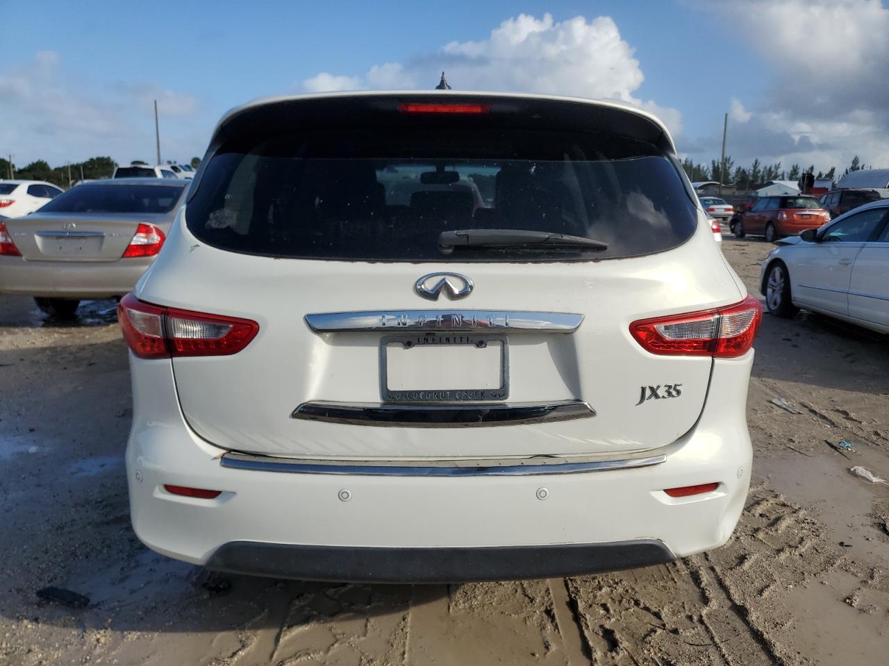 VIN 5N1AL0MN5DC303518 2013 INFINITI JX35 no.6