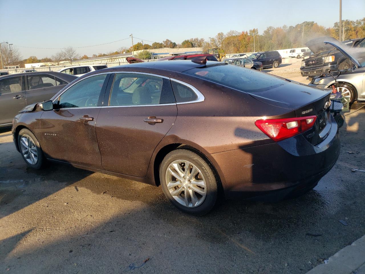 2016 Chevrolet Malibu - Image 2