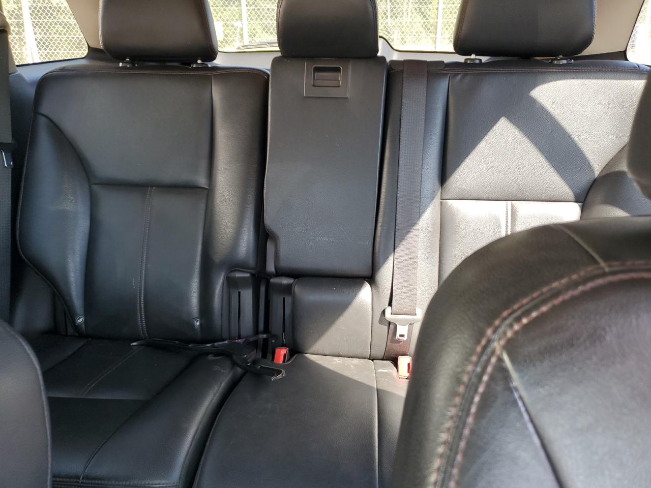 2011 Ford Edge - Image 10