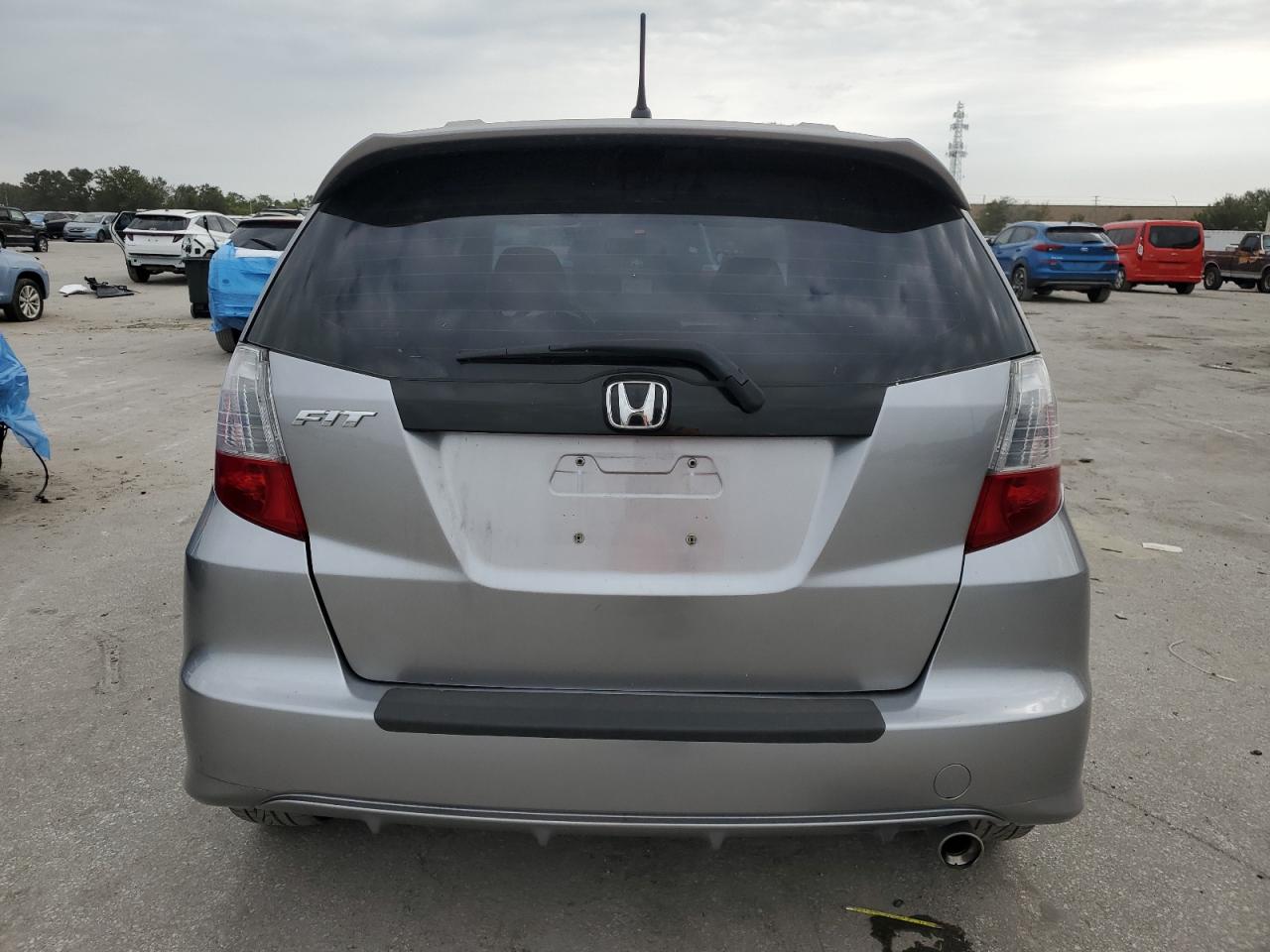 2010 Honda Fit Sport VIN: JHMGE8H4XAS025255 Lot: 76377214