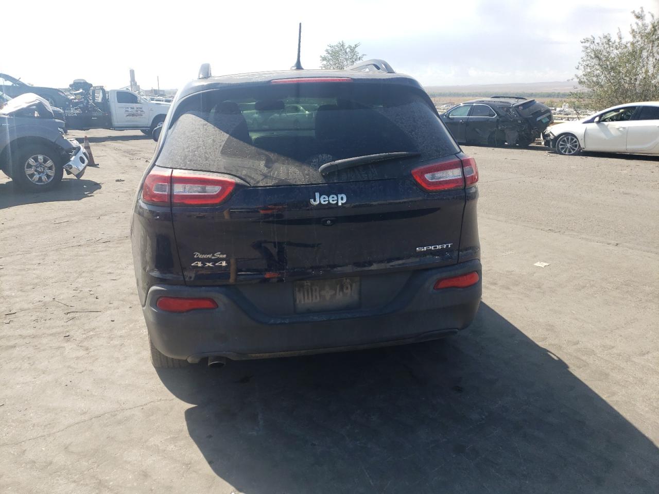 2016 Jeep Cherokee Sport VIN: 1C4PJMAB9GW112211 Lot: 75876444