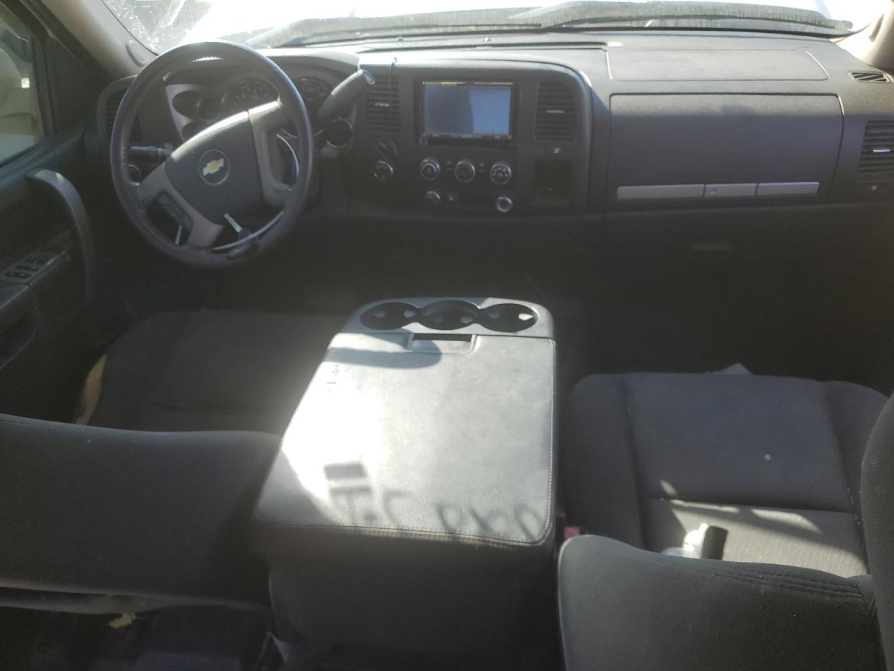 2011 Chevrolet Silverado - Image 8