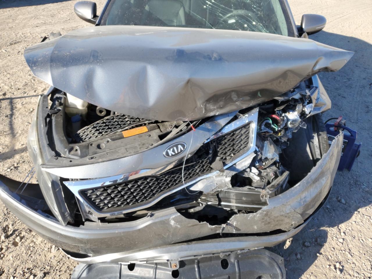 2013 Kia Optima - Image 12