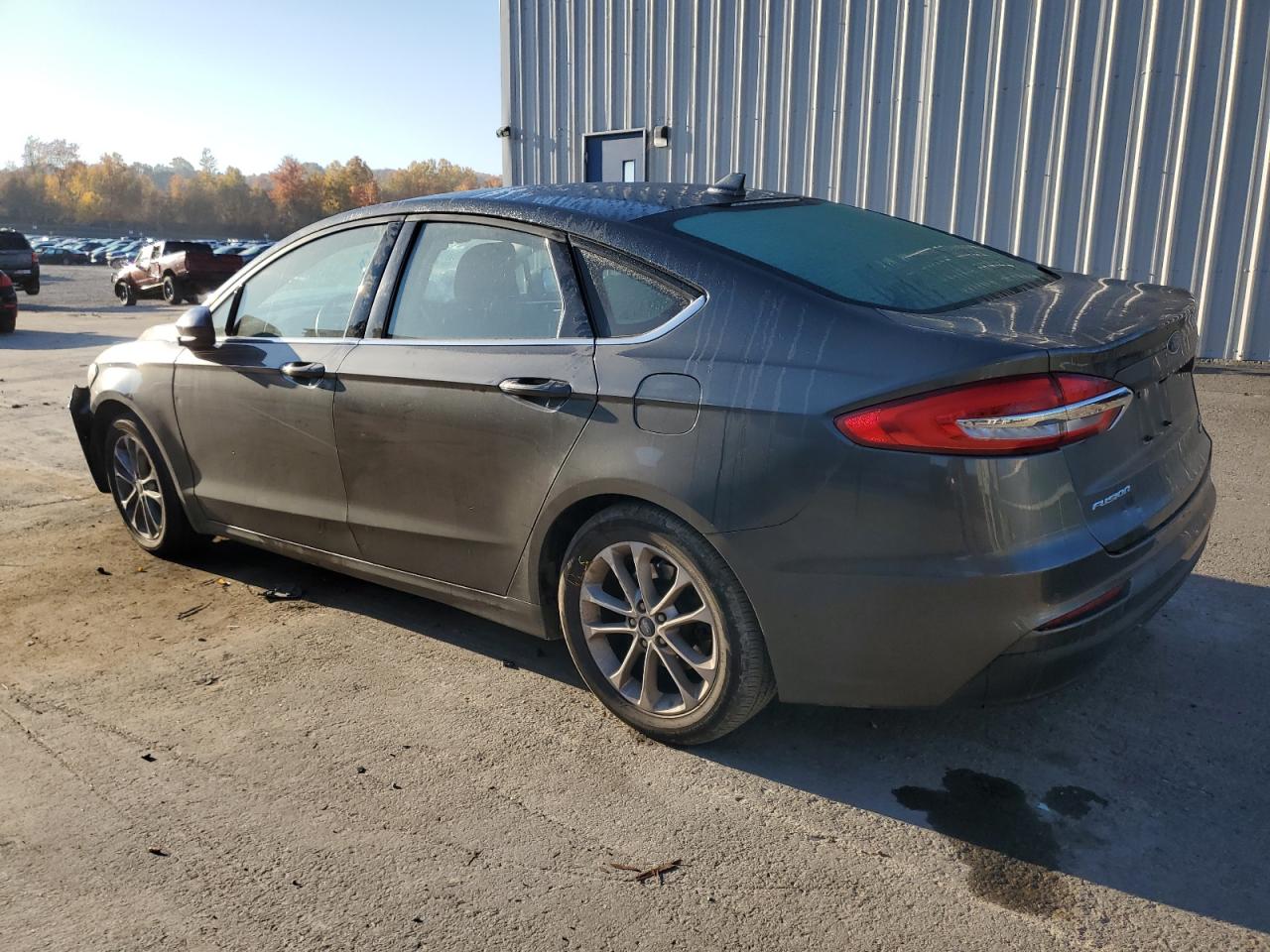 VIN 3FA6P0HD0KR245435 2019 FORD FUSION no.2