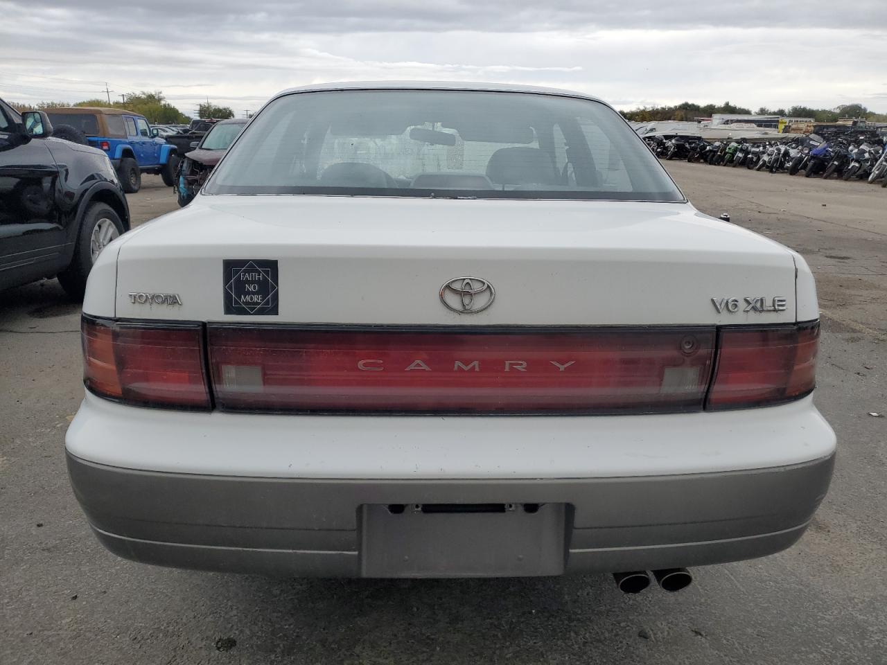 JT2GK13E5R0008509 1994 Toyota Camry Xle