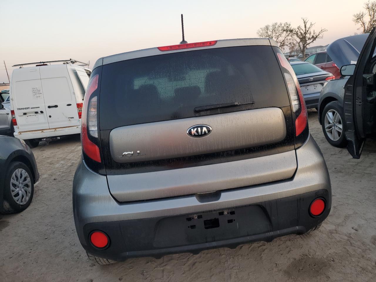 KNDJN2A27H7460468 2017 Kia Soul