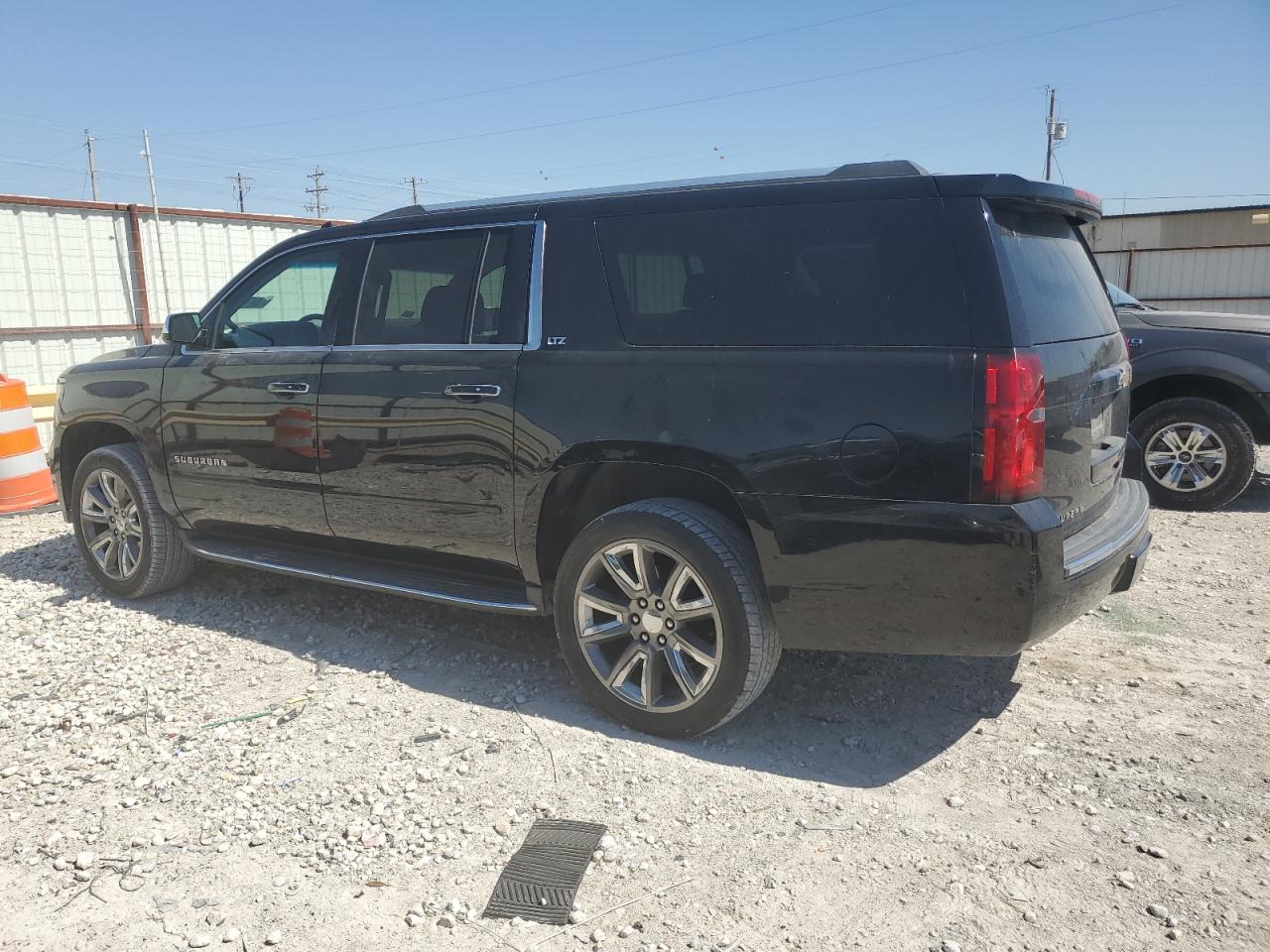 1GNSCKKC5FR715757 2015 Chevrolet Suburban C1500 Ltz