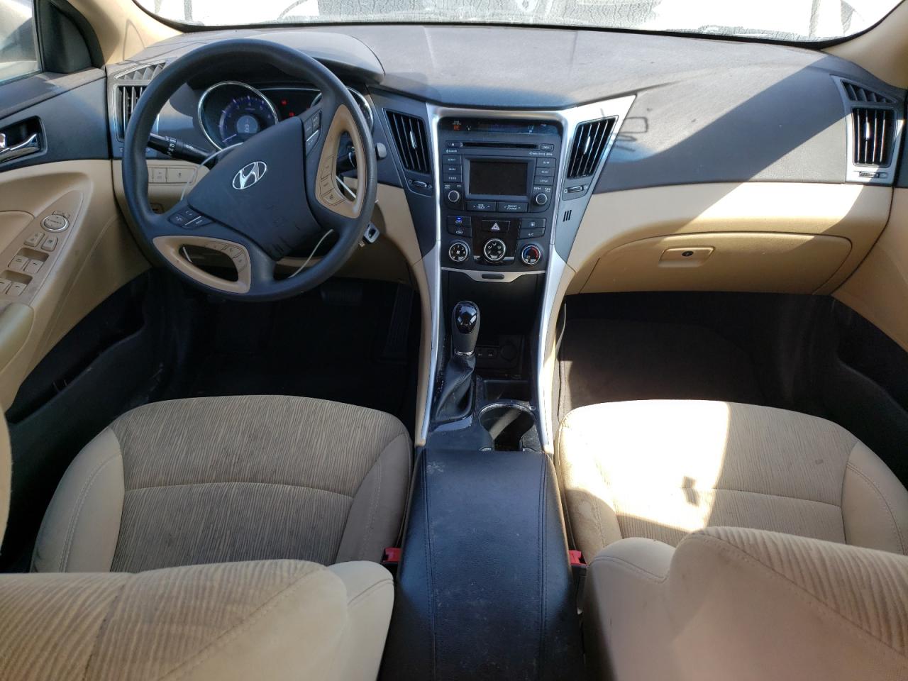 5NPEB4AC0EH945105 2014 Hyundai Sonata Gls