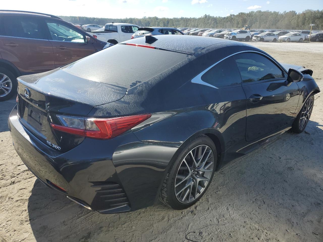 2018 Lexus RC - Image 3