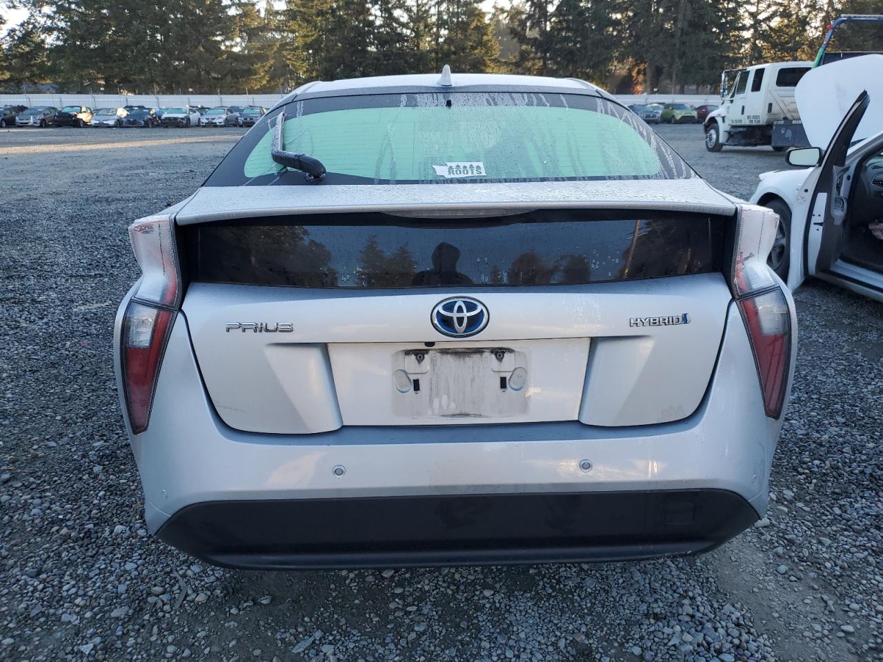 2018 Toyota Prius VIN: JTDKBRFU8J3058049 Lot: 74995674