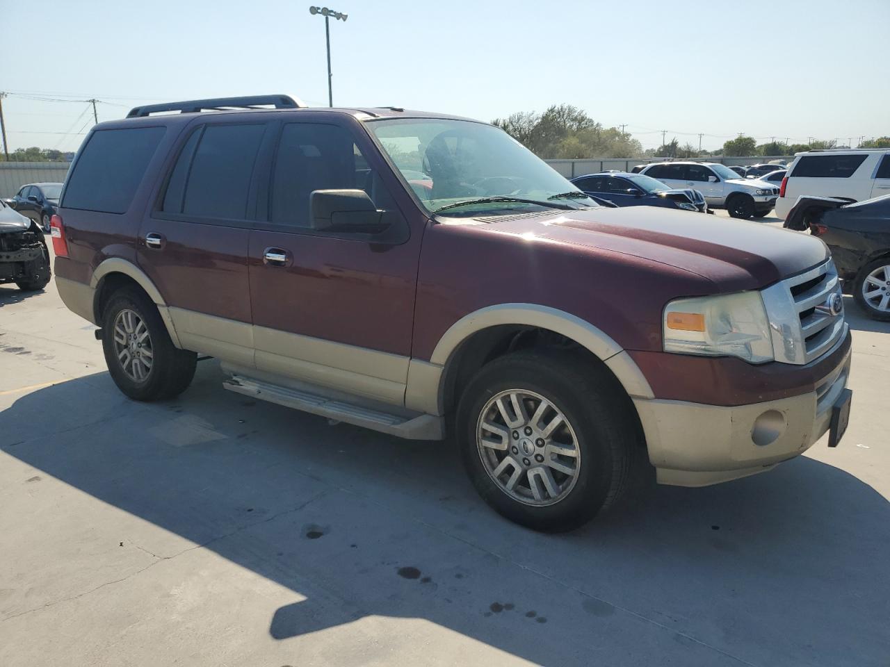 2010 Ford Expedition Eddie Bauer VIN: 1FMJU1H51AEB45904 Lot: 75761264