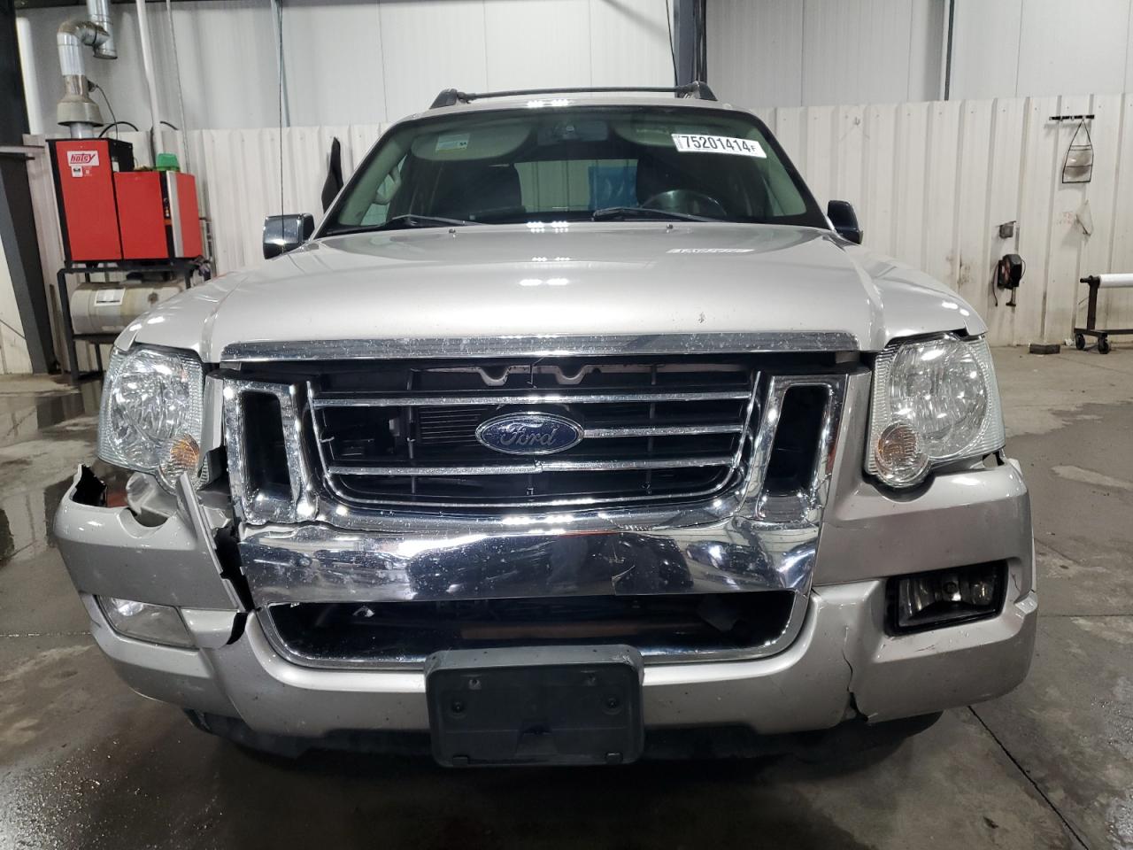 2007 Ford Explorer - Image 5