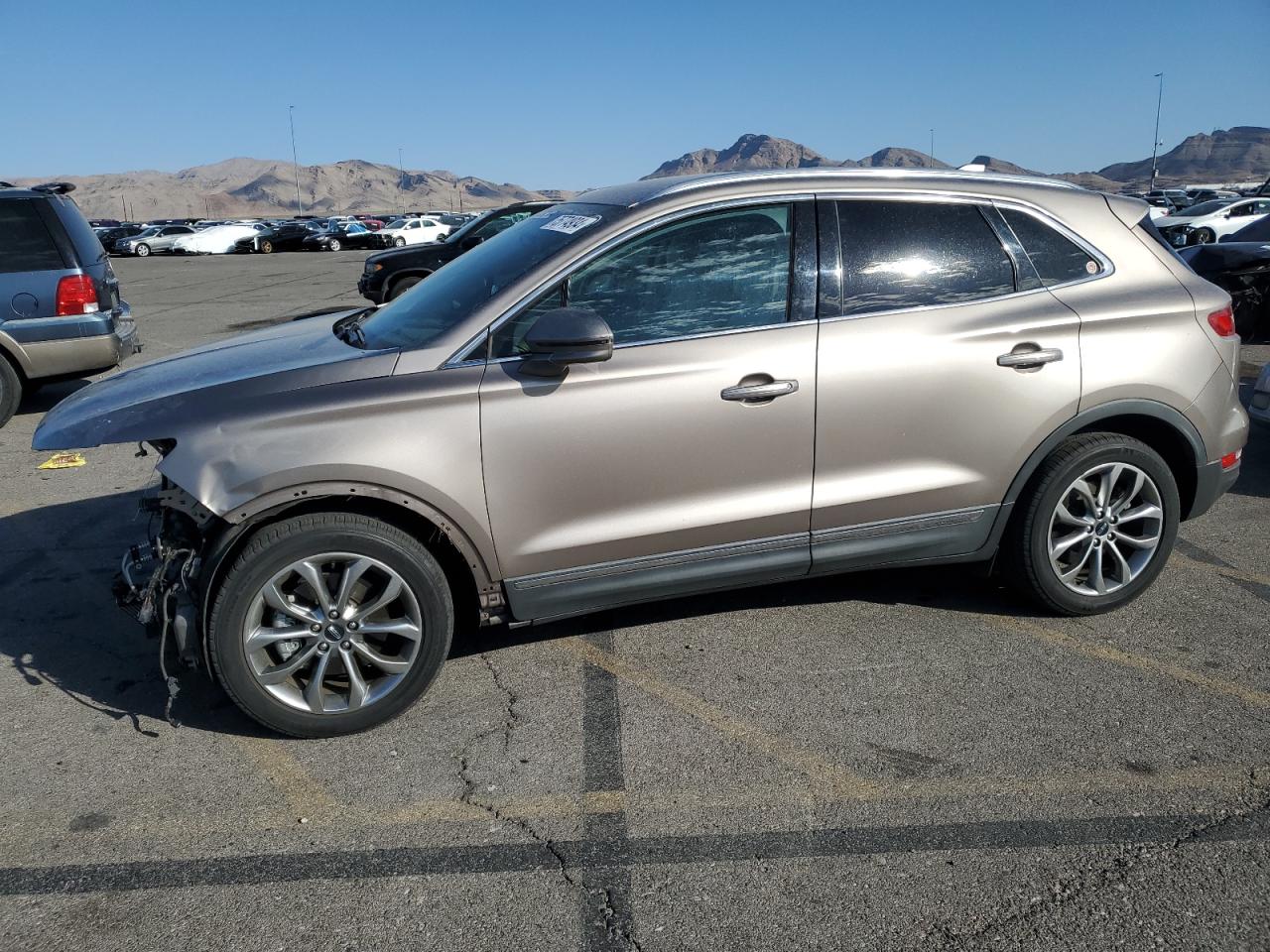 5LMCJ2C9XKUL12444 2019 Lincoln Mkc Select