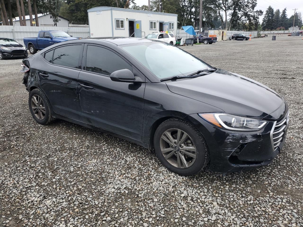 VIN 5NPD84LF9JH296609 2018 HYUNDAI ELANTRA no.4