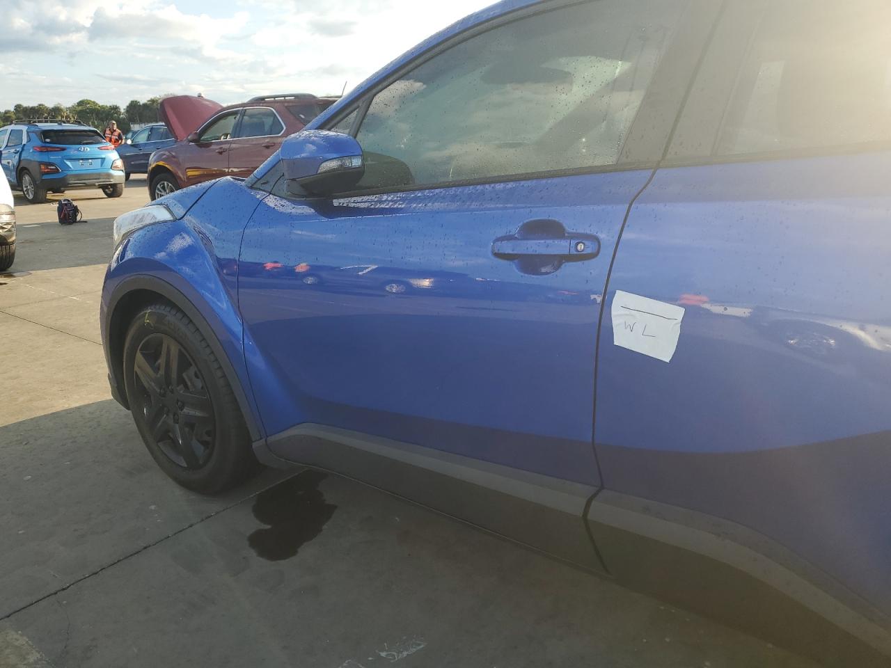 JTNKHMBX1K1060168 2019 Toyota C-Hr Xle