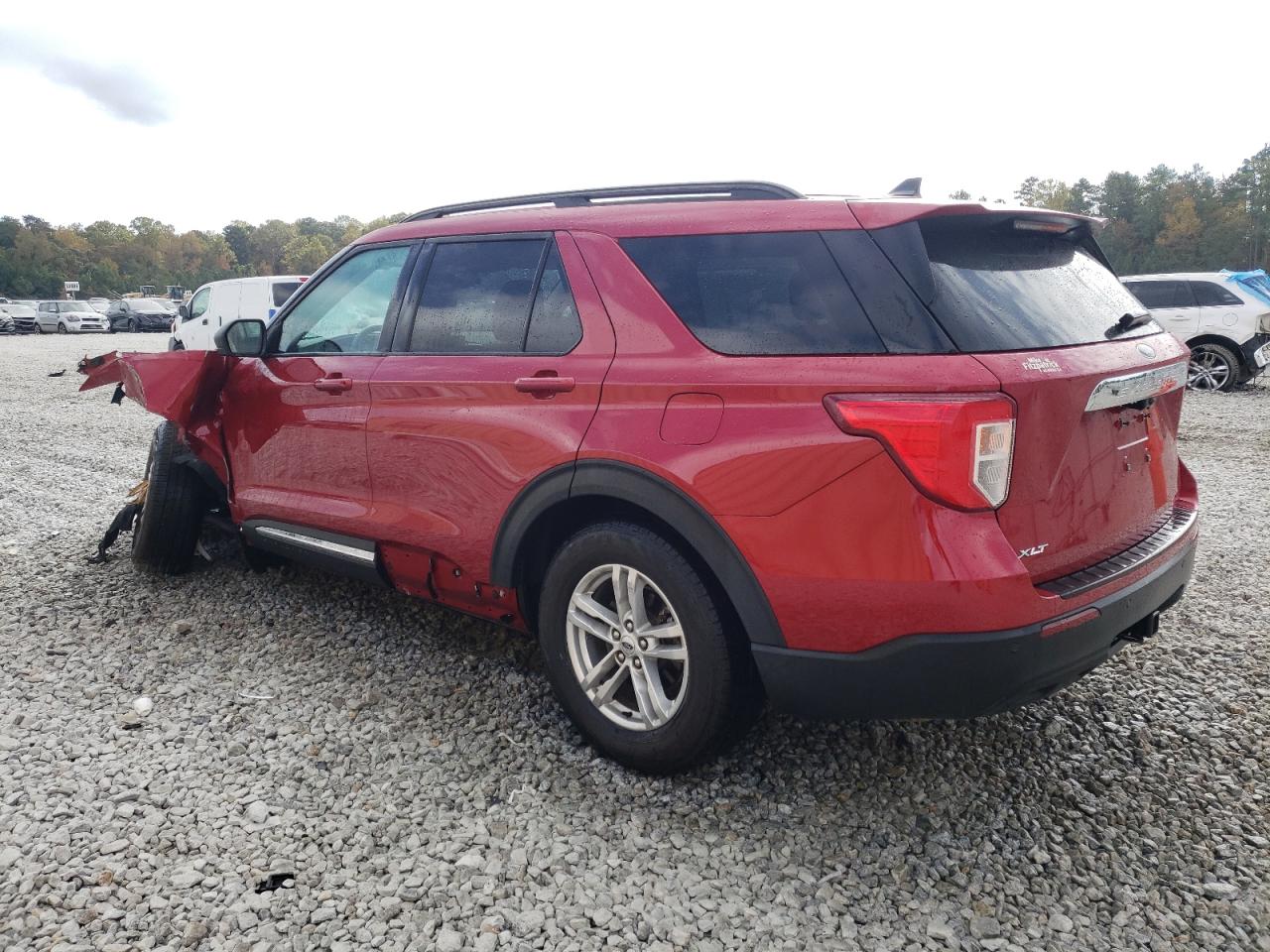2022 Ford Explorer - Image 2