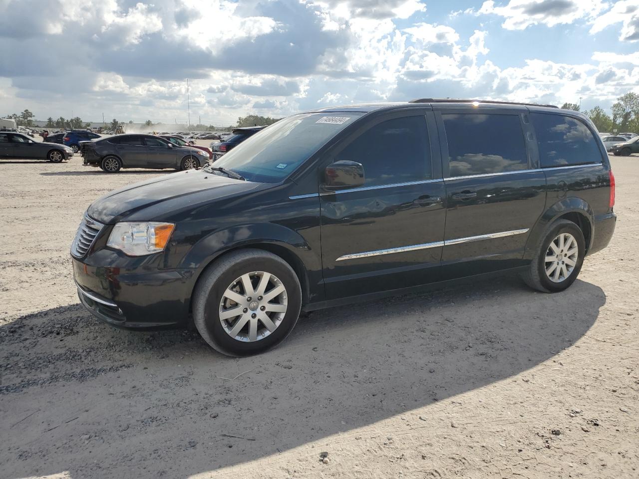 2016 Chrysler Town & Country - Image 1