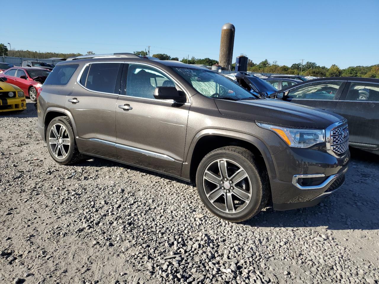 2019 GMC Acadia - Image 4