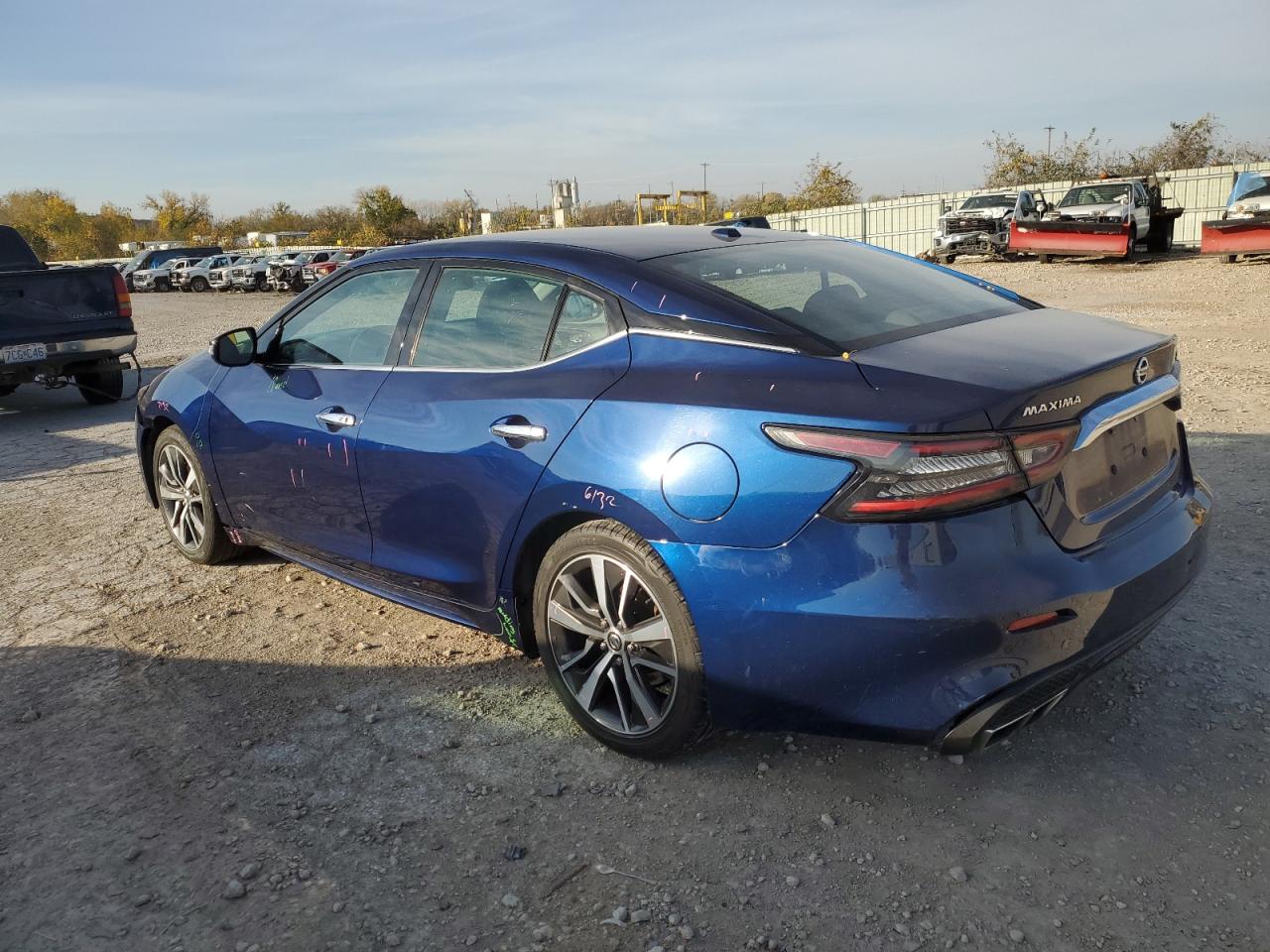 2020 Nissan Maxima - Image 2