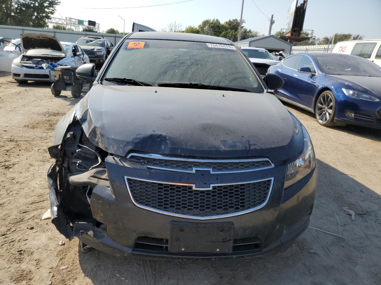 VIN 1G1PB5SH5E7159435 2014 CHEVROLET CRUZE no.5