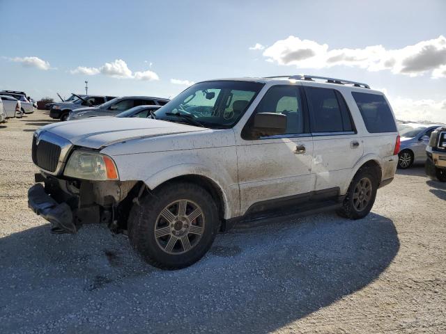 2003 Lincoln Navigator 