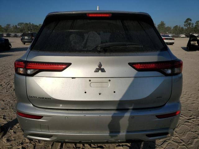  MITSUBISHI OUTLANDER 2023 Сріблястий