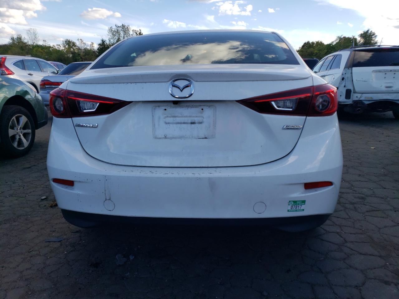 2018 Mazda 3 - Image 6