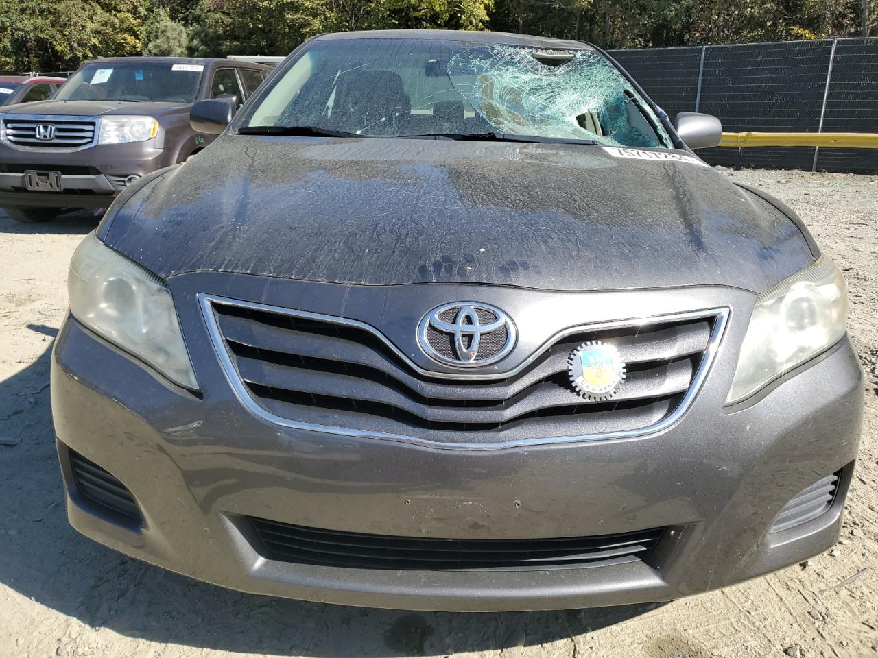2010 Toyota Camry - Image 5
