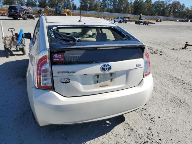  TOYOTA PRIUS 2015 Белы