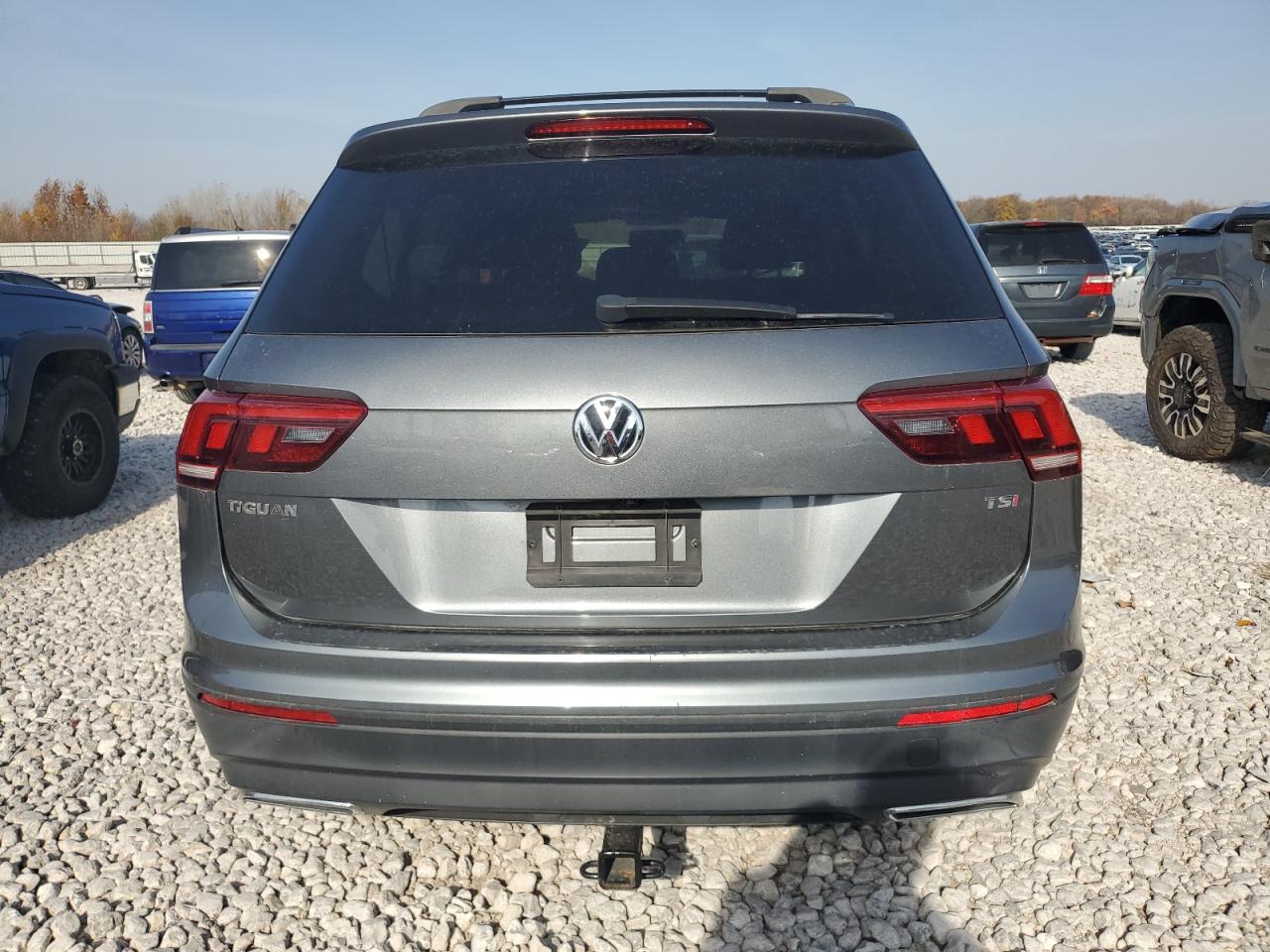 2018 Volkswagen Tiguan S VIN: 3VV1B7AX2JM058601 Lot: 78383014