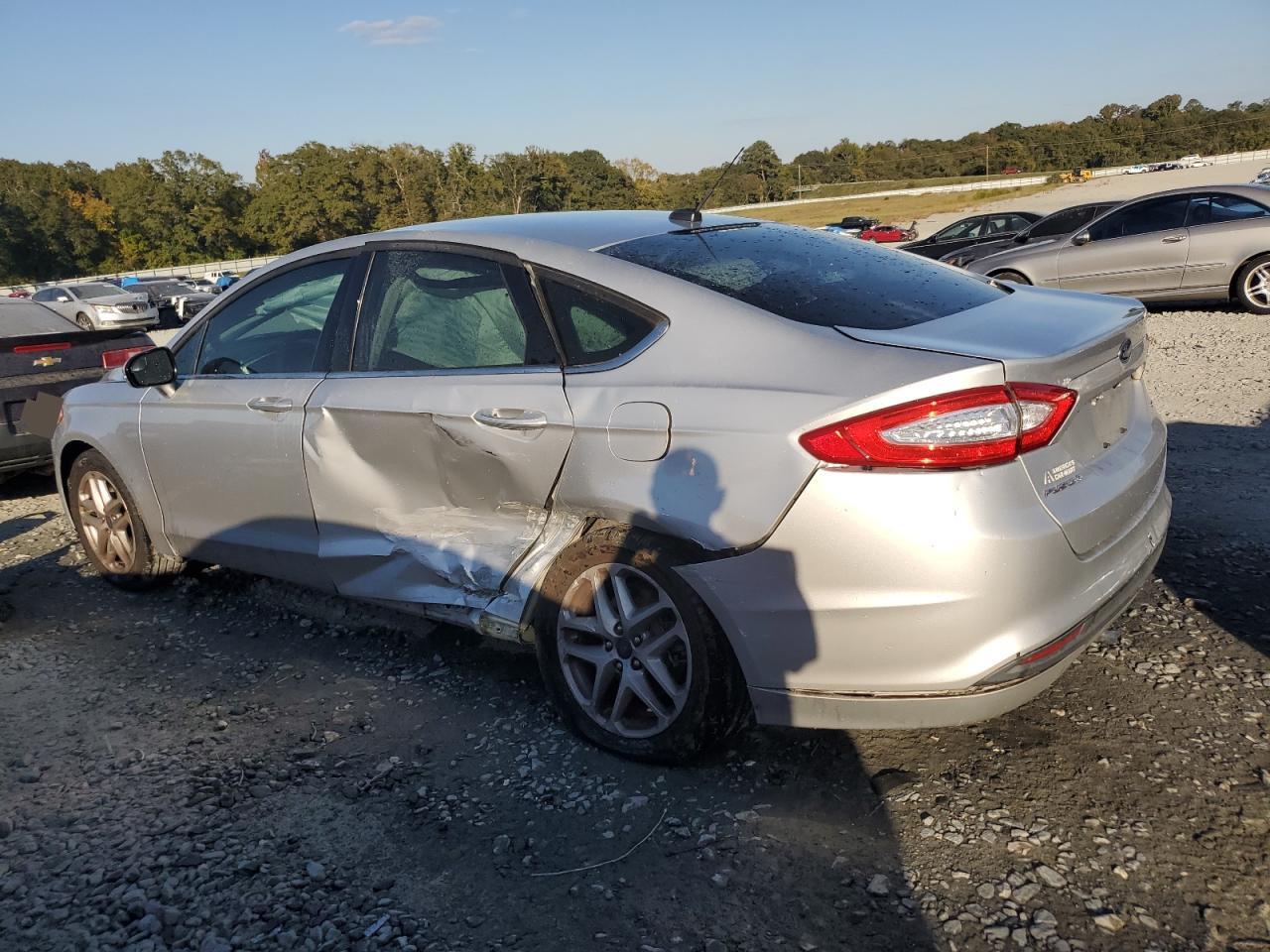 2016 Ford Fusion - Image 2